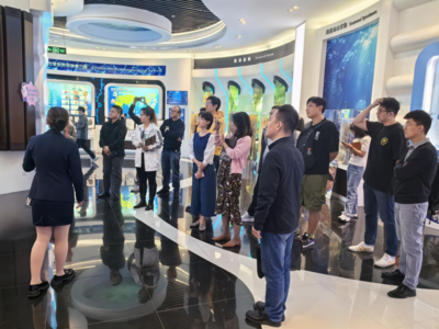探秘海洋寶藏 MBA2023級創(chuàng)新創(chuàng)業(yè)班明月海藻研學之旅
